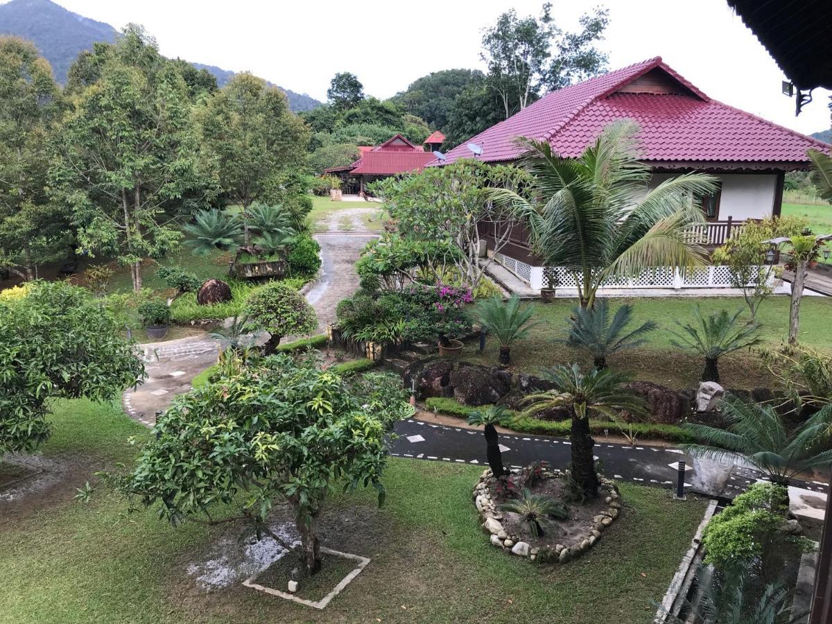 Singgahsana Villa Pantai Cenang  Exterior foto